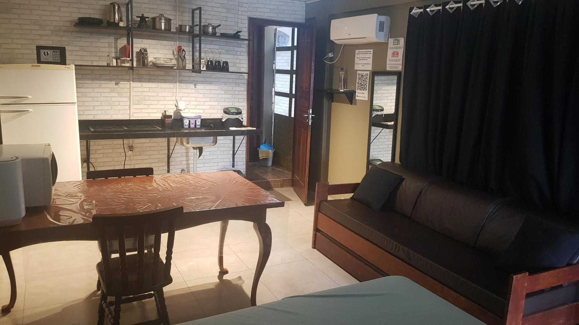 Casa No Centro De Foz! Ar-Condicionado, Smart Tv, Wi-Fi, Cozinha, Ventilador E 4 Camas Apartment ฟอสดูอีกวาซู ภายนอก รูปภาพ