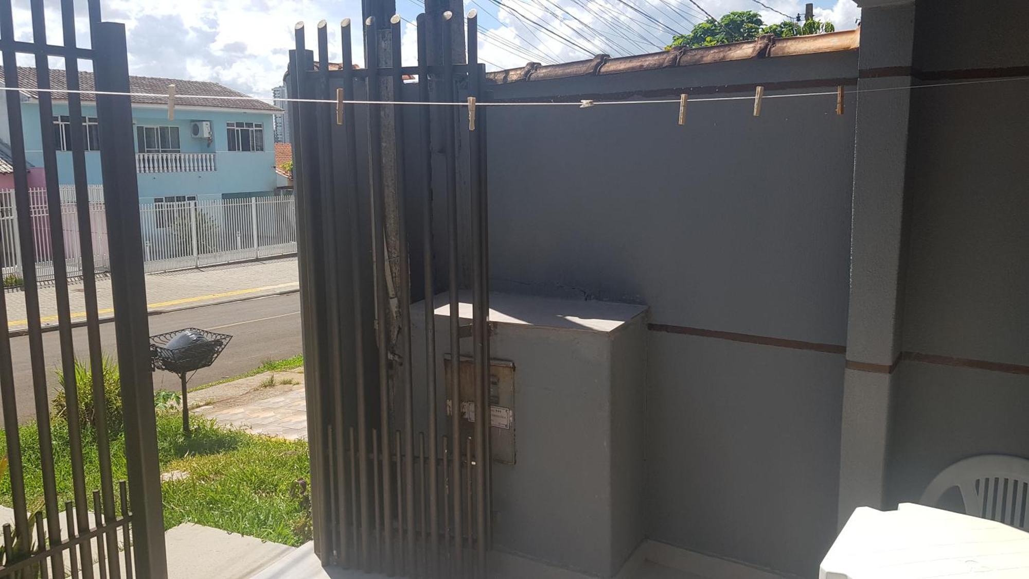 Casa No Centro De Foz! Ar-Condicionado, Smart Tv, Wi-Fi, Cozinha, Ventilador E 4 Camas Apartment ฟอสดูอีกวาซู ภายนอก รูปภาพ